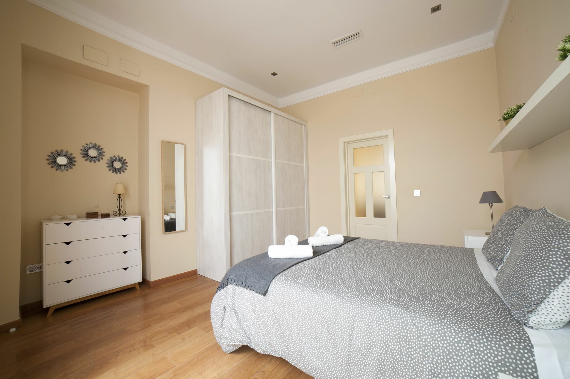 Alohamundi Quevedo Appartement Sevilla Buitenkant foto