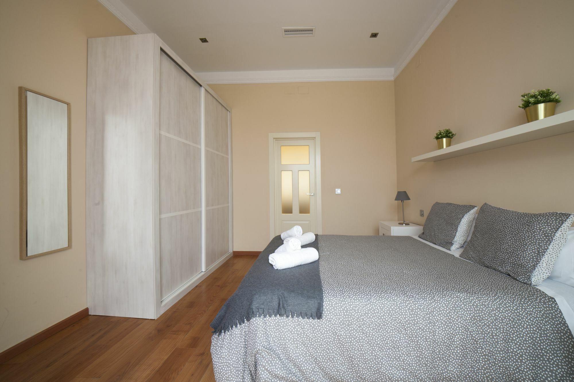 Alohamundi Quevedo Appartement Sevilla Buitenkant foto